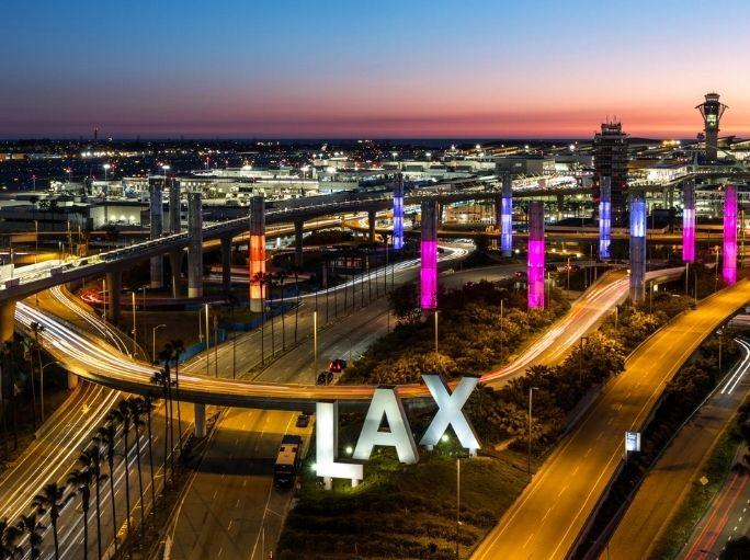book cheap flight tickets to Los Angeles online