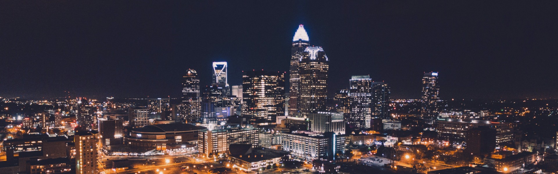 Book Flights to CLT at Amazing Airfare Deals