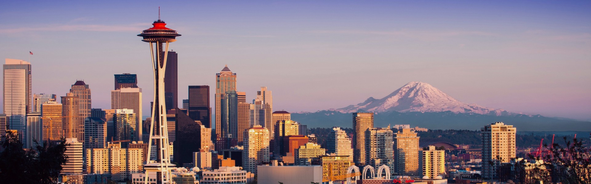 Book affordable flight tickets to Seattle