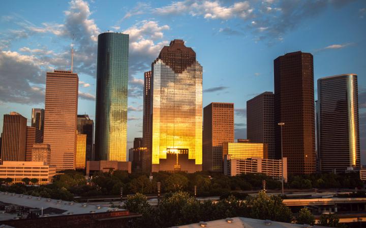 Houston flight booking deals and offers