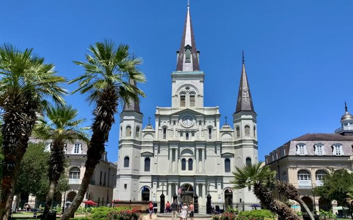 Cheap flights to New Orleans airfare deals