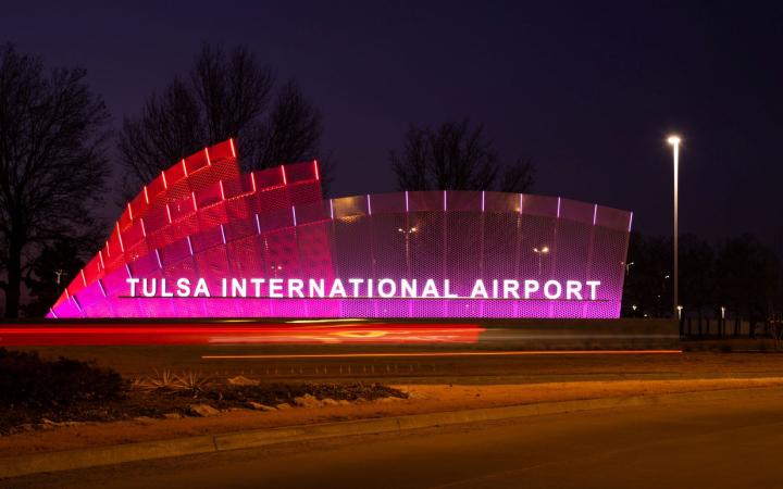 Book affordable flights to Tulsa (TUL)
